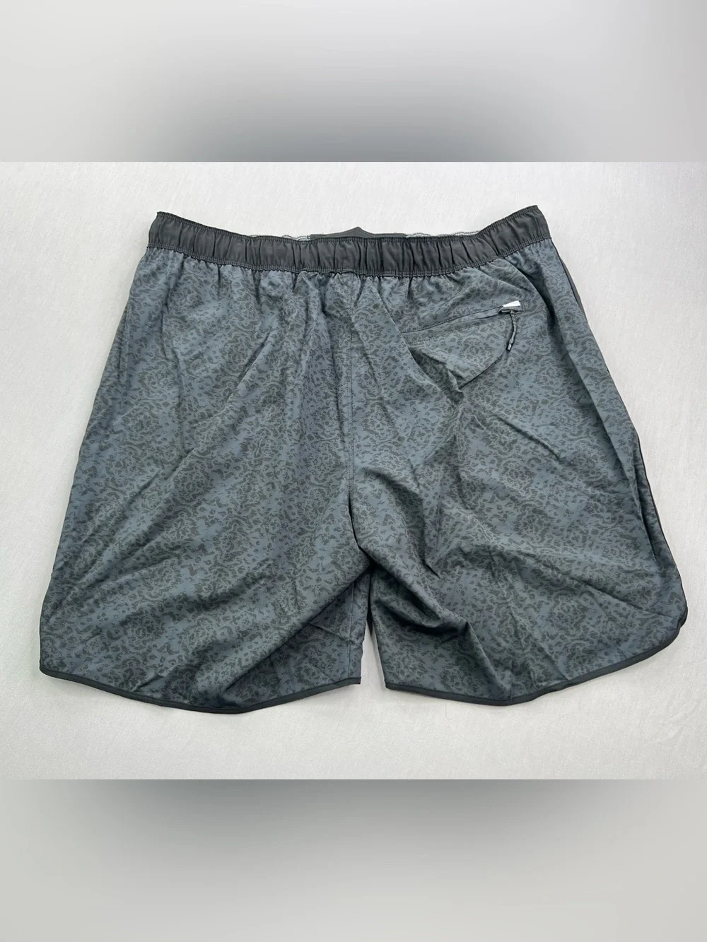7 DIAMONDS CORE ACTIVE ATHLETIC SHORTS